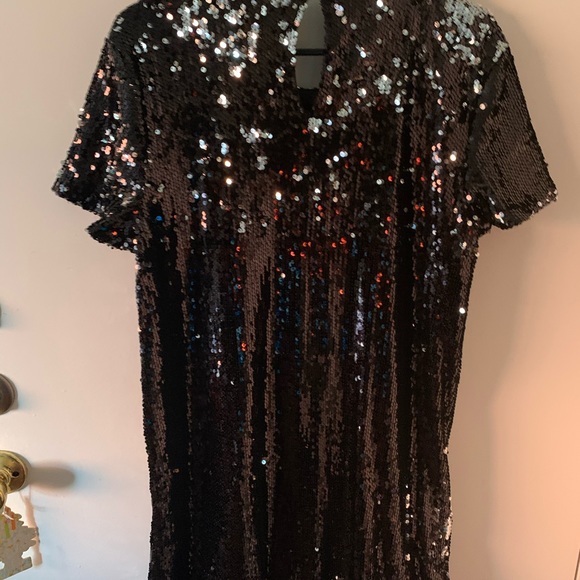 Available by Angela fashion - Picture 2 of 7